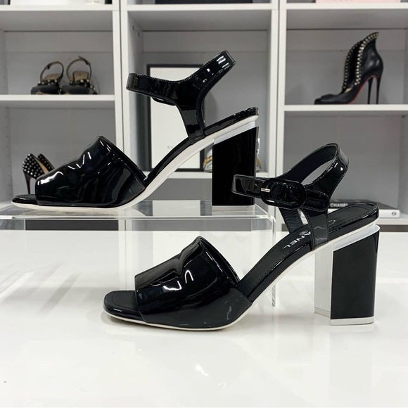 🖤🤍CHANEL CC logo patent leather block heel sandals sz 39.5 🖤🤍 - Picture 6 of 17